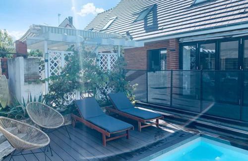 La Chapelle-en-Serval Apartment | Appartement proche Astérix, Chantilly, CDG, piscine 15 Juin au 30 Aout