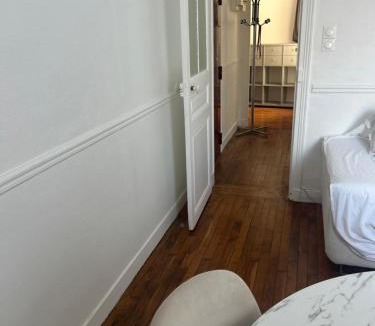 Montreuil Apartment | Appartement