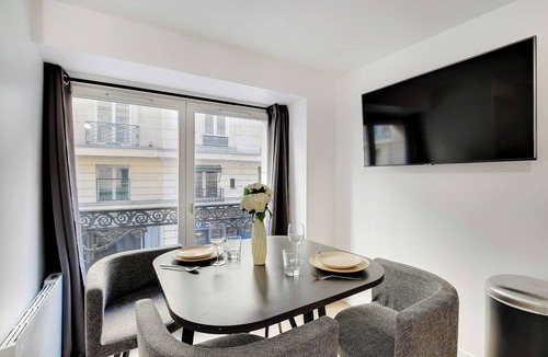 Vivienne Apartment | Appartement in the heart of Paris ☆ Opera ☆