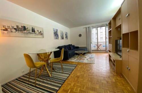 Vanves Apartment | Appartement spacieux Paris Vanves Parc des expositions