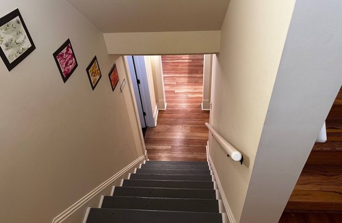 Uptown Apartment | Artist retreat by Lake Bde Maka Ska (5 people) - 2.5 miles to convention center