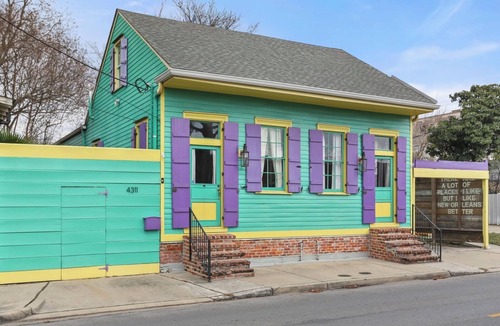 Bywater Apartment | Artsy 1BR Creole Cottage on the Mississippi Riverfront