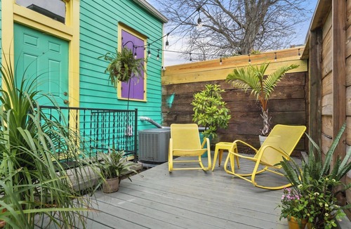Bywater Apartment | Artsy 1BR Creole Cottage on the Mississippi Riverfront