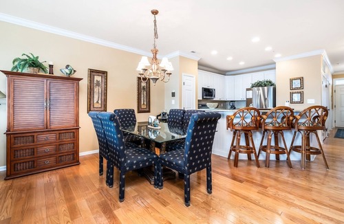 Sunset Island House | August Discounts and Short Stays Sunset Island 37 Fountain Drive West, Unit 5E