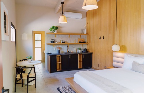 Tahquitz River Estates Hotel | Azure Sky Hotel - Adults Only - A Town & Desert Boutique Hotel