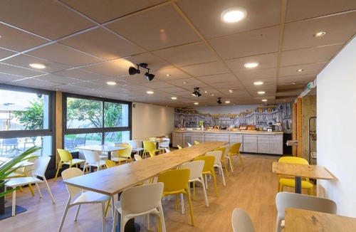Le Chesnay Hotel | B&B HOTEL Versailles Le Chesnay