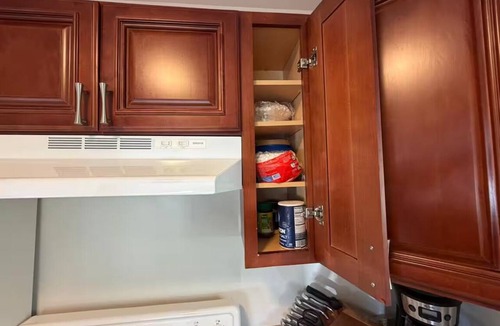Fairhaven House | Backyard Retreat/5 Min > Beach & Main St