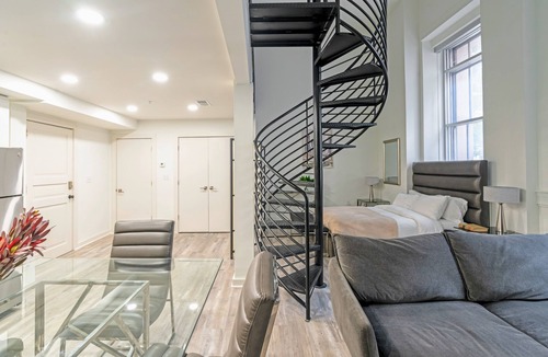 Downtown Jackson Apartment | Barsala | Premier Two Bed Loft conveniently-located; fast wifi