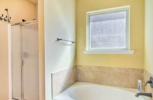 Highlands - Perkins House | Baton Rouge Vacation Rental ~ 4 Mi to LSU