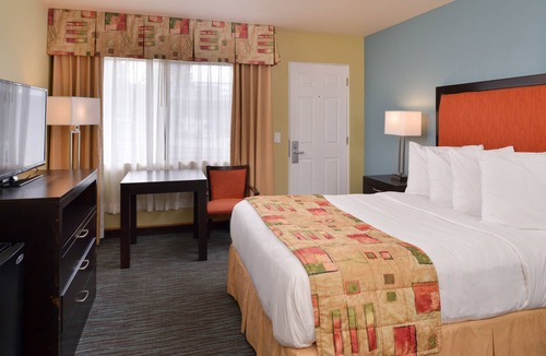 Morro Bay Hotel | Bay View Inn