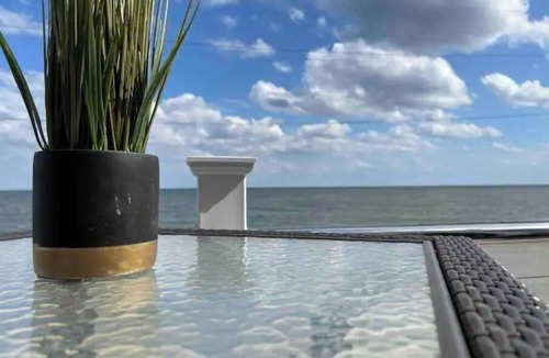 North Beach House | Bayfront Home w/Hot Tub