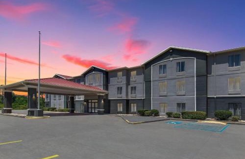 Kreole Hotel | Baymont by Wyndham Moss Point Pascagoula