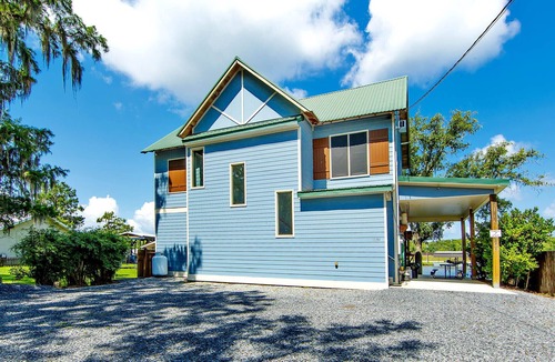 Pierre Part House | "Bayou Fever" a Cajun Bayou Paradise -Sleeps 12