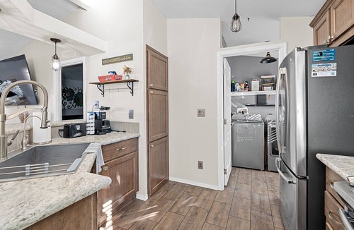 Parker Strip House | Bayview Beauty! Private River access and mountain views!