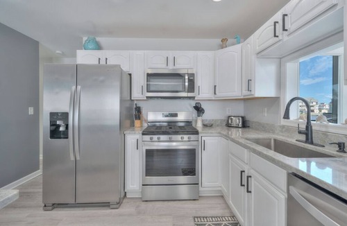 Captain's Cove House | Bayview by Seaside Vacations & Sales