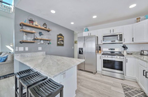 Captain's Cove House | Bayview by Seaside Vacations & Sales