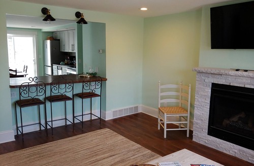 Sturgeon Bay Apartment | Beach Harbor Resort - Deluxe Apartment