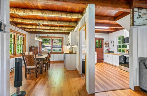 Sister Bay Cottage | Beach Lane Lake House