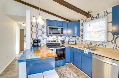 Broadkill Beach House | Beach Plum Manor with Stargazing Dome Home Across From Beach