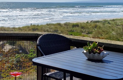 Pajaro Dunes Condo | Beachfront Top Floor Condo - One Minute Walk to the Beach - Spectacular View!