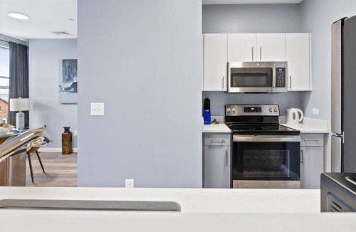 Everett Apartment | Beautiful 1BR Near Encore Boston n3ca