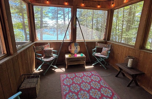 Eagle River Cabin | Beautiful 3 bed/2bath updated cabin w sandy swimmable frontage & great fishing