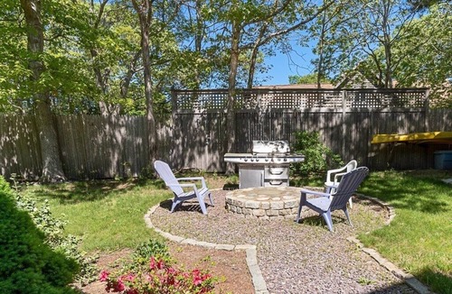 East Chop House | Beautiful 4 BR/4 BA Modern Victorian: The Mack on Winemack