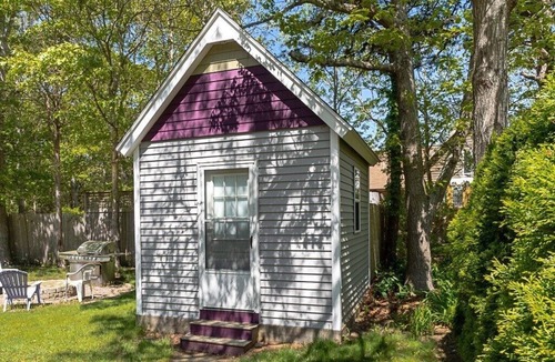East Chop House | Beautiful 4 BR/4 BA Modern Victorian: The Mack on Winemack