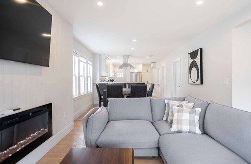 West Somerville Apartment | Beautiful and Spacious 4BD Condo in Somerville