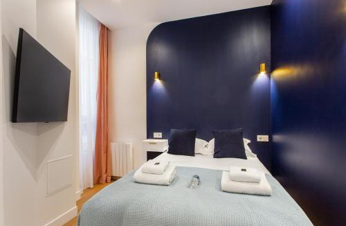 Quartier de Rochechouart Apartment | Beautiful apartment - 4BR 10P - Rue des Martyrs