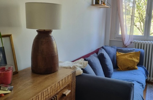 Amerique Apartment | Beautiful apartment in Paris's 19th arrondissement, a 1-minute walk from the metro, with a pool 🥇 Quiet and pleasant.
