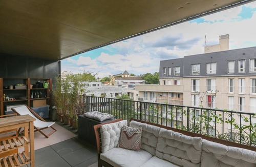 Montreuil Apartment | Beautiful apartment with big terrace near Paris