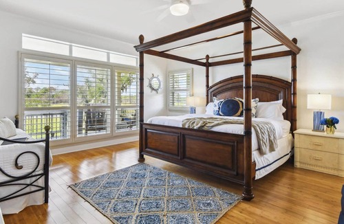 Shoreline Park House | Beautiful Bayou Oasis | Pool & Tennis Court