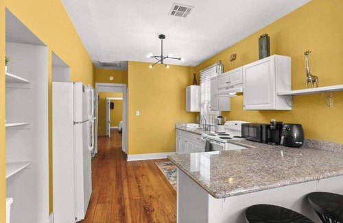 Bywater House | Beautiful Bywater Retreat with Private Patio