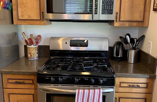 Araby Condo | Beautiful Canyon Sands Condo Steps from the Pool and Spa!