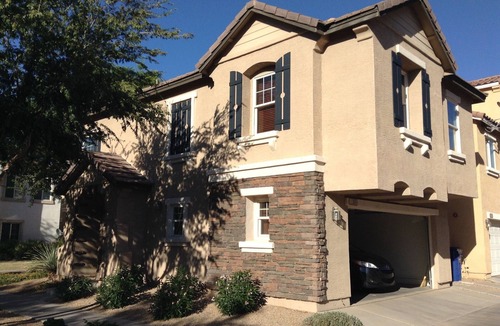 Gilbert House | Beautiful centrally located townhome in The Gardens, Gilbert