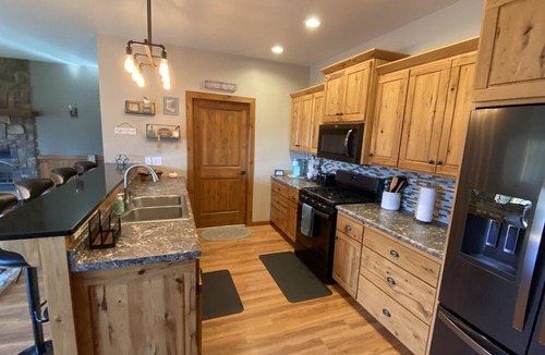 Crandon Condo | Beautiful Condo located on full recreational 2,038 acre Lake Metonga