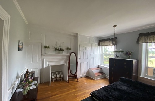 Smyrna Cabin | Beautiful farm house on 500 acres of preserved farmland
