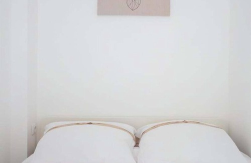 Aulnay-sous-Bois Apartment | Beautiful flat with private terrace near the train