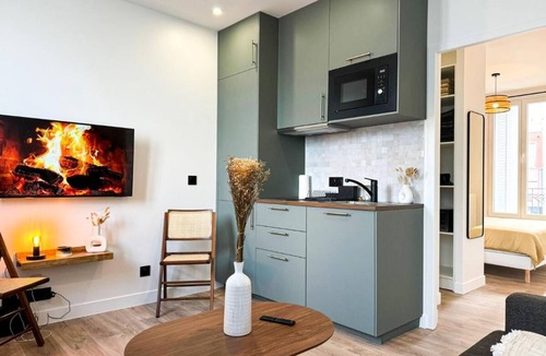 Republique–Point-du-Jour Apartment | Beautiful modern apartment in the heart of Boulogne