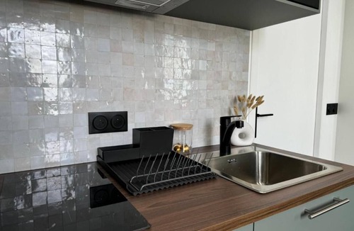 Republique–Point-du-Jour Apartment | Beautiful modern apartment in the heart of Boulogne