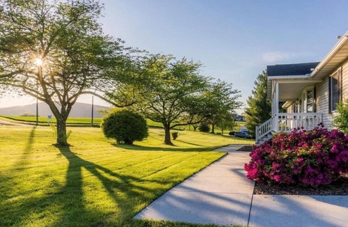 Middletown House | Beautiful historical town, 3 bedrooms, countryside