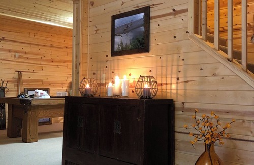 Hayward House | Beautiful Home in the Woods