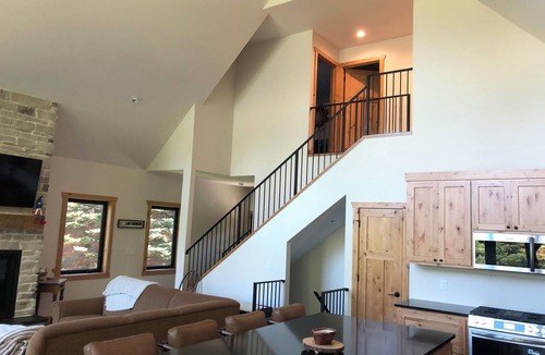 Nekoosa Cabin | Beautiful Lakefront Cabin - 3BR with lake views & minutes from Sand Valley Golf
