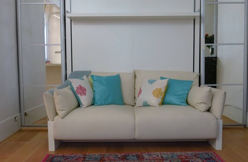 Saint-Vincent-de-Paul Apartment | Beautiful little gem near trendy Canal St Martin. Perfect for Olympics 2024.