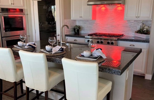 Spring Valley House | Beautiful Model Home in the heart of Las Vegas