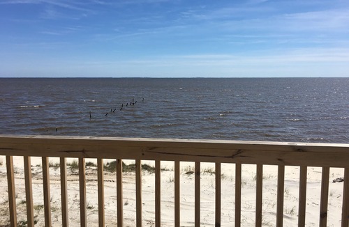 Ocean Springs House | Beautiful New Beach Front Home just minutes from Biloxi casinos!