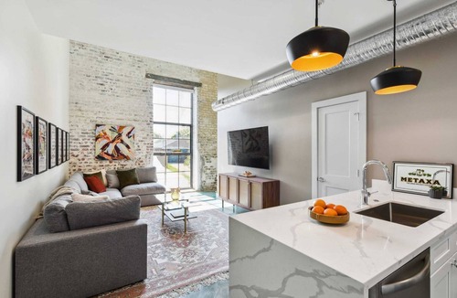 Algiers Point Apartment | Beautiful New Renovation | Pool