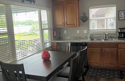Hingham House | Beautiful new year round Lake home on Long Lake in Kettle Moraine State forest