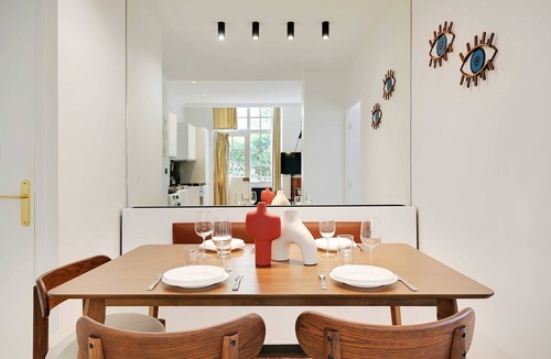 Notre-Dame-des-Champs Apartment | BEAUTIFUL PARISIAN RETREAT ON CHERCHE-MIDI IN SAINT-GERMAIN